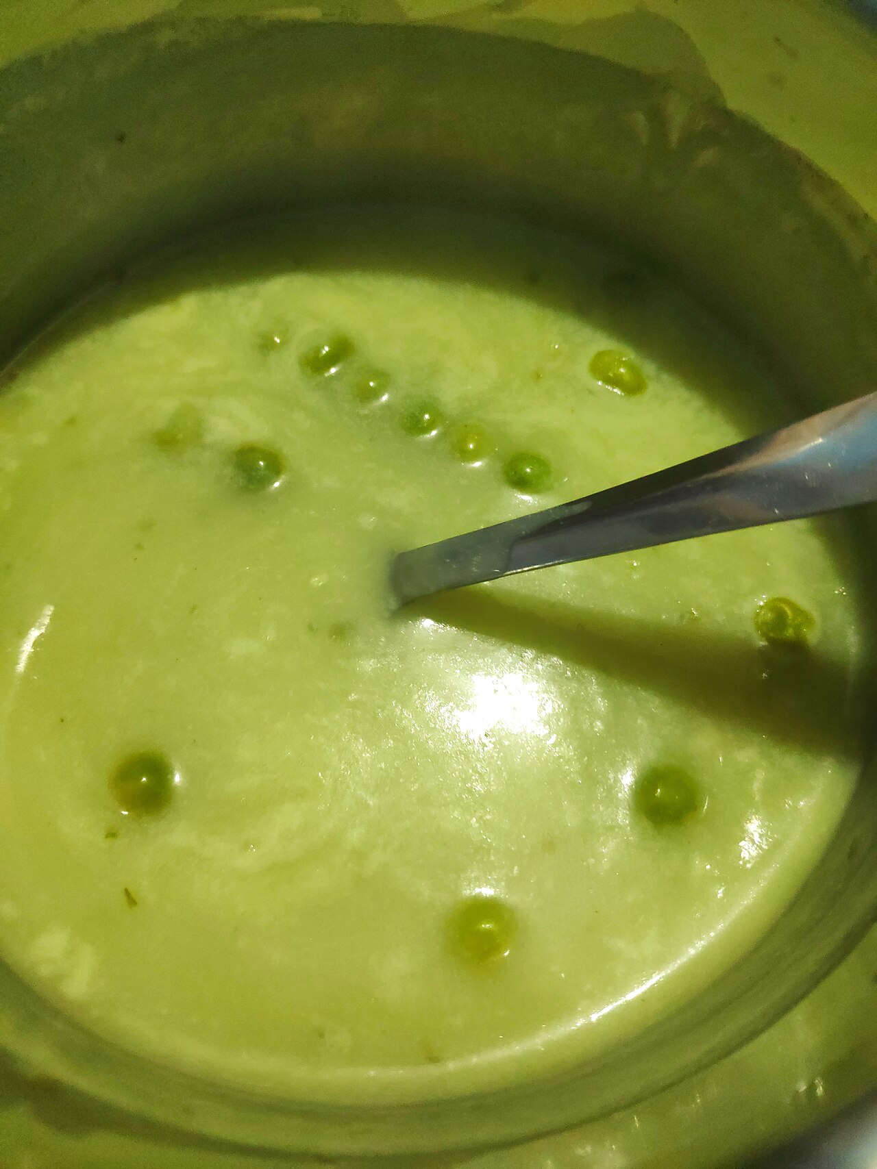 Broccoli Cheddar & Garden Herb Coconut Soup